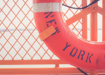 what is a liquidating dividend